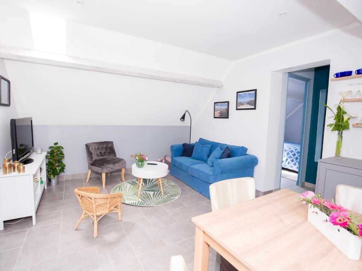 Superb Holiday Home Near The Beach Quineville Exterior photo