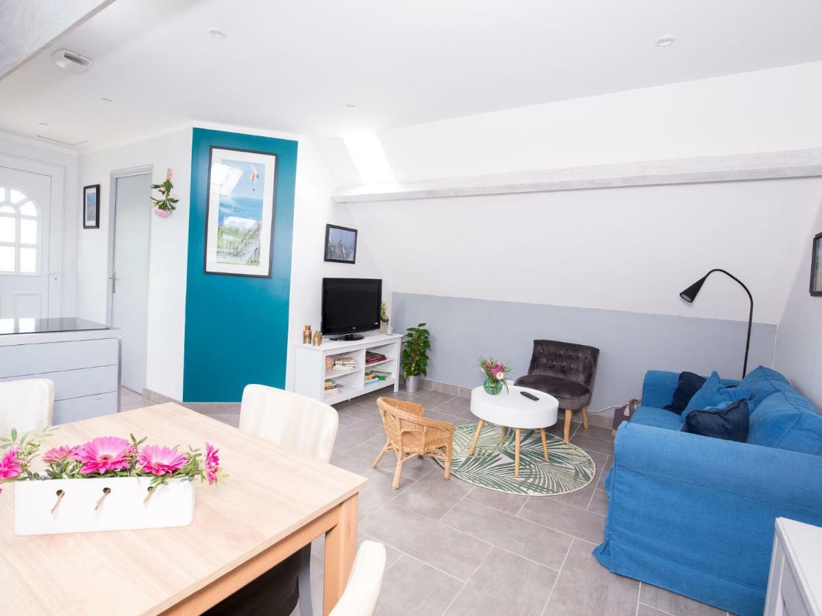 Superb Holiday Home Near The Beach Quineville Exterior photo